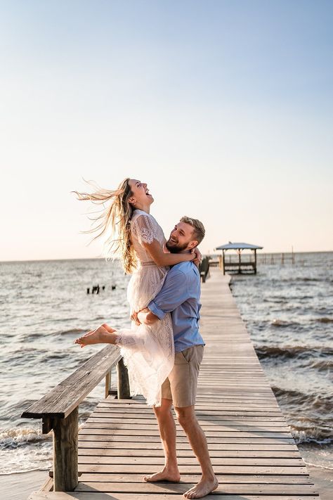 Isabelle & Payton definitely enjoyed showing off their fun, playful, romantic connection with this beach session in Fairhope, Alabama! Fairhope is one of my favorite locations for engagement sessions due to the variety of backdrops in a small distance! Here’s a few of their session! Romantic Connection, Fairhope Alabama, Alabama Beaches, Fun Engagement Photos, Beach Session, Romantic Images, Beach Sessions, Inspo Pics, Beach Engagement Photos