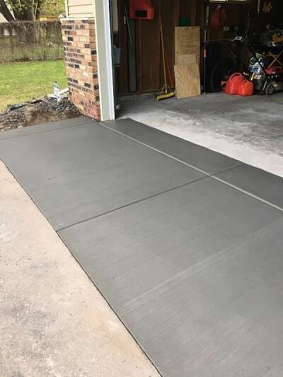 concrete garage apron, concrete garage apron white bear lake Apron In Front Of Garage, Garage Apron Ideas, Garage Apron Concrete, Driveway Apron Ideas, Garage Apron, Driveway Apron, Cement Driveway, Driveway Edging, Diy Driveway