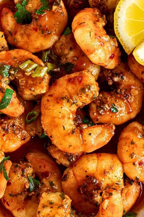 Cajun Shrimp Bake, Shrimp New Orleans Recipe, Jalapeño Shrimp, Red Lobster Shrimp Scampi Recipe, Spicy Cajun Shrimp, Red Lobster Shrimp, Pan Fried Shrimp, Buttery Shrimp, Fried Shrimp Recipes