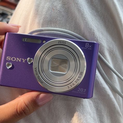 Y2k Camcorder Aesthetic, Camera Purple Aesthetic, Purple Digital Camera, Sony Digital Camera Aesthetic, Purple Camera Aesthetic, Sony Cybershot Camera Aesthetic, Sony Camera Aesthetic, Sony Cybershot Camera, 90s Camera