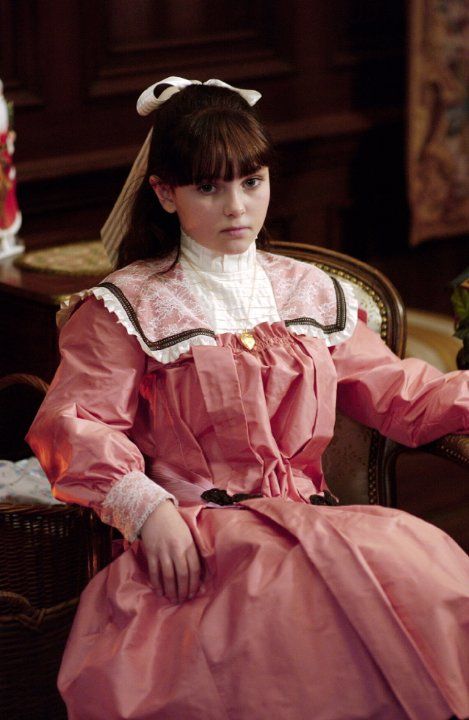 Samantha Parkington, Girl Holiday, Annasophia Robb, All American Girl, Girl Movies, American Girl Clothes, Victorian Clothing, Historical Dresses, Historical Clothing