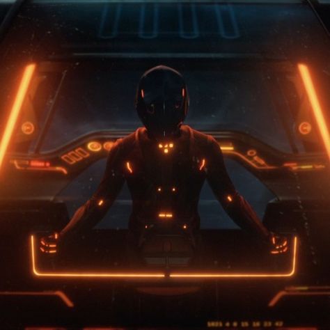 Tron Legacy Rinzler, Rinzler Tron, Tron Art, Tron Legacy, Old Memes, Batman Beyond, Dnd Characters, Popular Culture, Tron