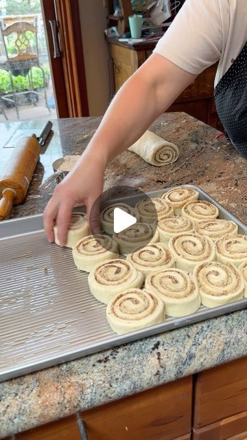 Rachel Ballinger on Instagram: "Cinnamon Rolls! Another classic recipe that will forever remind me of my mom. I remember watching her make dozens and dozens of these sweet rolls. Now it’s my turn. 😊♥️  Mamaw’s Delicious Cinnamon Rolls  Mix and heat: 1 cup milk 3 tablespoons sugar 2 teaspoons salt 4 tablespoons olive oil Heat till skin forms on milk or just before it boils. Then cool till lukewarm.   Mix together in large bowl: 1 cup lukewarm water 1 tablespoon sugar  1 tablespoon yeast   Add the lukewarm milk mixture to the bowl with water and yeast. Add an egg and about 6 cups of flour. Mix and knead to make a soft, elastic dough. Cover and let rise till double about an hour.  Punch down dough and grease bottom and sides of bowl. Cover and let rise again till double, about an hour.  Roll Big Batch Cinnamon Rolls Homemade, Kitchenaid Cinnamon Roll Recipe, What To Serve With Cinnamon Rolls, Desert Rolls Recipe, Bake Sale Cinnamon Rolls, Cinnamon Rolls Gift Packaging, Classic Cinnamon Rolls, Giant Cinnamon Rolls Easy, Best Cinnamon Rolls Ever Homemade