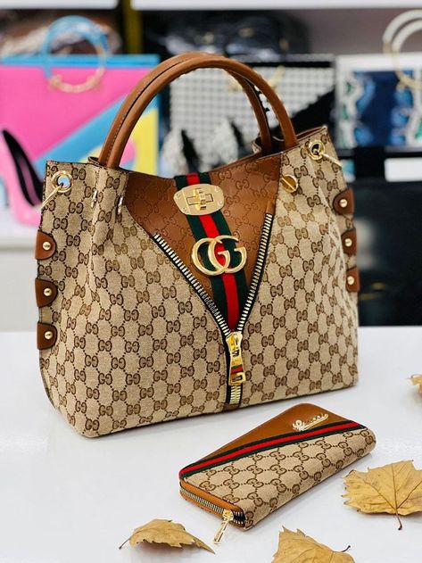 Gucci Bags Outlet, Women Bags Fashion Handbags, Gucci Handbags Outlet, Gucci Boots, Luxury Bags Collection, Gucci Handbag, Stylish Handbags, Handbag Heaven, Luxury Purses