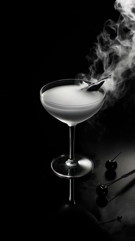 Black Black Wallpaper, Cocktail Background, Cocktail Wallpaper, Martinis Drinks, Cocktail Martini, White Cocktails, White Backgrounds, Nice Pic, Awesome Designs