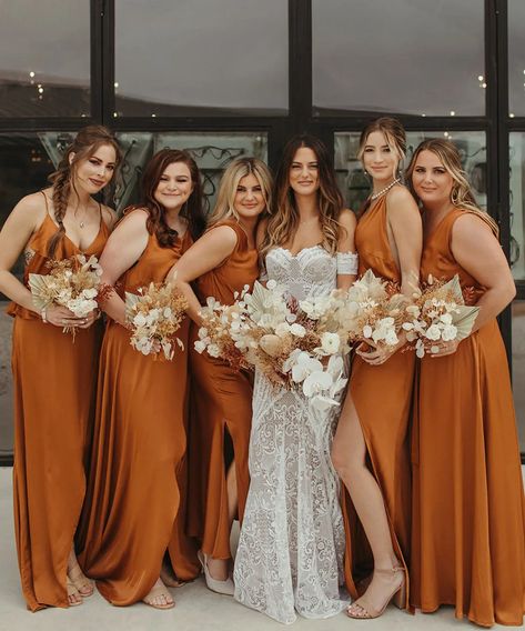 Terracota Bridesmaid Dress Mismatched, Paprika Bridesmaid Dresses, Bridesmaid Dresses Terracotta, Terracotta Bridesmaid Dresses, Rust Bridesmaid Dresses, Terracotta Bridesmaid Dress, Jasmine Bridesmaids Dresses, Oaxaca Wedding, Terracotta Bridesmaid