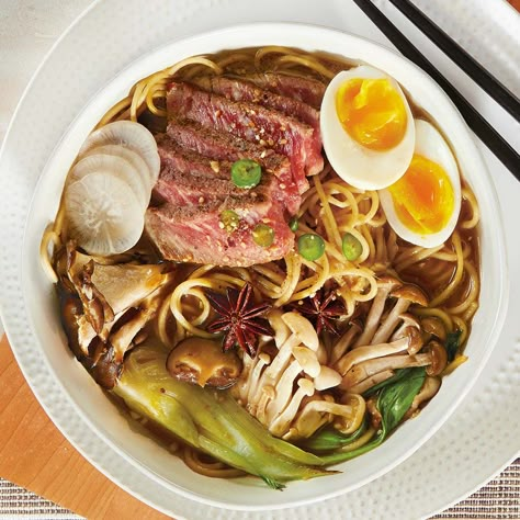 Warm up with our recipe for Beef Bone Broth Ramen with Ribeye and Mushrooms. Deeply satisfying and quick to prepare, it tops our list of favorite things! Recipes With Beef Bone Broth, Bone Broth Ramen, Beef Bone Broth Recipe, Ramen Beef, Beef Ramen Recipe, Beef Soup Bones, List Of Favorite Things, Beef Ramen, Ramen Broth