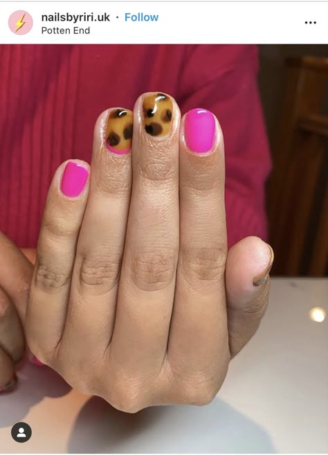 Pink Tortoise Nails, Neon Tortoise Shell Nails, Pink And Tortoise Shell Nails, Pink Tortoise Shell Nails, Carey Nails, Tortoise Nails, Tortoise Shell Nails, Shell Nails, Natural Gel Nails