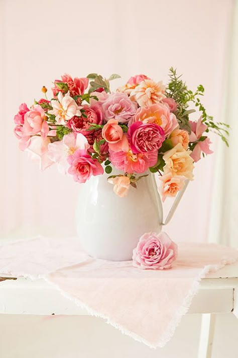 I like the idea of different sorts of vessels for flowers...jars, vases, watering cans, pitchers Deco Floral, Arte Floral, Beautiful Bouquet, Beautiful Blooms, Love Flowers, Cut Flowers, Pink Christmas, My Flower, Flower Shop