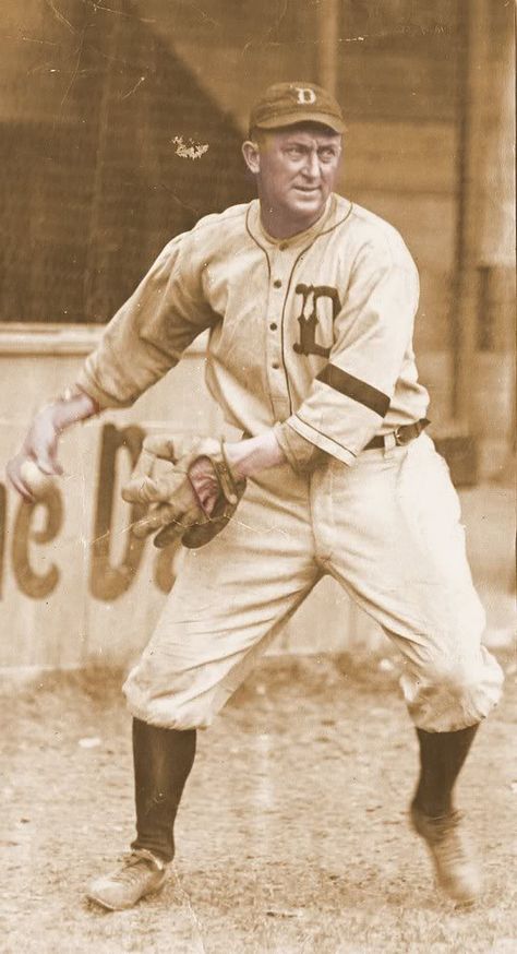 Famous Baseball Players, Ty Cobb, Baseball Photography, Detroit Tigers Baseball, Detroit Sports, Baseball Memorabilia, Tigers Baseball, Baseball Pictures, Baseball Photos