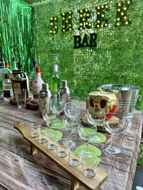 Adult Shrek birthday party  | CatchMyParty.com Shrek Party For Adults, Shrek Party Drinks, Shrek Adult Birthday Party, Shrek Cocktails, Shrek Themed Wedding, Shriek Party Theme, Shrek Themed Birthday Party, Shrek Girl Birthday Party, Shrek Themed 21st Birthday