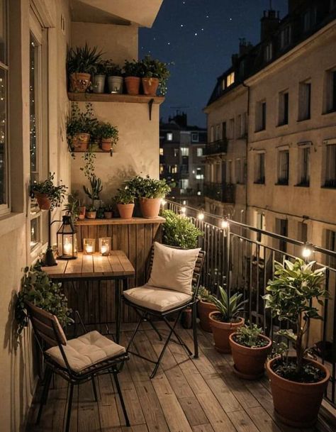 House Balcony, Small Balcony Design, Deco Studio, Dream Apartment Decor, Outdoor Balcony, Small Balcony Decor, Apartment Balcony Decorating, Apartment Decor Inspiration, Balcony Design