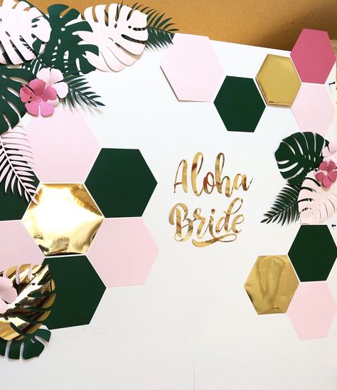 Paper Backdrop Decorations, Tropical Bridal Shower Backdrop, Tropical Backdrop Ideas, Tropical Photo Backdrop, Flower Backdrop Decoration, Tropical Party Backdrop, Paper Photo Backdrop, Tropical Paper Flowers, Tropical Bridal Shower Decorations