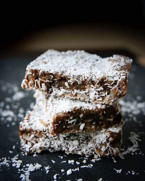 Homemade Raw Bars with Agen Prunes Prune Bars, Chocolate Coconut Slice, Scotcheroos Recipe, Utah Food, Coconut Slice, Great British Chefs, Coconut Bars, Raw Bars, Raw Chocolate