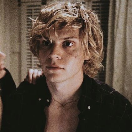 Tate Ahs, Note Tips, Kyle Spencer, He's So Perfect, Peter Evans, Evan Peters Ahs, Evan Peters American Horror Story, Evan Peter, Header Wallpaper