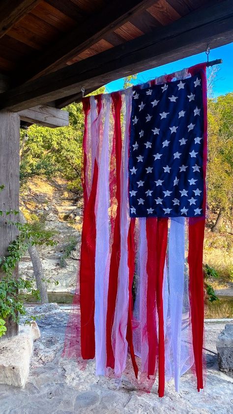 Create your own one of a kind giant American Flag using fabric strips and lots of layers. Visit www.jdubbydesign.com for more DIY inspiration and home design ideas. Rag Flag, Star Shaped Cookies, Flag Diy, Lots Of Layers, Stitch Witchery, Flag Hanging, Patriotic Fabric, The White Stripes, Patriotic Party