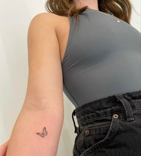 Cute Unique Tattoos, Tiny Butterfly Tattoo, Butterfly Tattoos On Arm, Maching Tattoos, Small Girly Tattoos, Tattoo Spots, Small Butterfly Tattoo, Small Forearm Tattoos, Butterfly Tattoos For Women