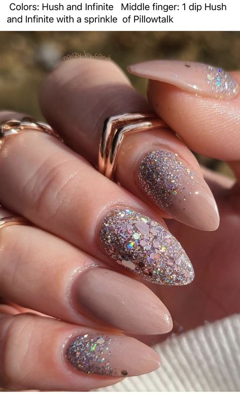 Winter Birthday Nails Almond, Almond Nails Designs Winter, Halloween Nails Pumpkin, Nail Art Ideas For Beginners, Portugal Nails, Trendy Nude Nails, Shorter Nails, Glitter Nail Designs, Pumpkin Nail Art