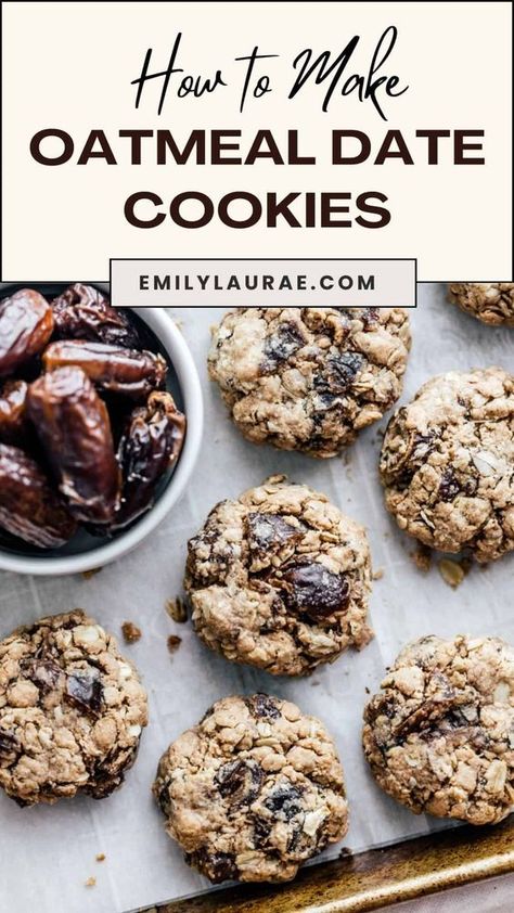 Enjoy these Oatmeal Date Cookies for breakfast, snacks, and as a sweet treat! Made with nut flour and naturally sweetened with dates, maple syrup, honey, and chocolate, these healthy cookies are just as delicious as a classic oatmeal cookie. Oatmeal Date Cookies, Date Recipes Healthy, Aip Paleo Desserts, Simple Oatmeal, Cookies For Breakfast, Madeleine Recipe, Pumpkin Oatmeal Cookies, Breakfast Cookie Recipe, Date Cookies