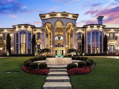 Mega Mansions on Instagram: “Listed for $7,199,000 is this 12,800 square foot Venetian-inspired home sitting high with breathtaking sunset views, 6 Ritz-Carlton like…” Luxurious Mansions, Big Mansions, Luxury Houses Mansions, Mansion Designs, Dream Mansion, Mansions For Sale, Mansion Interior, Front Entrance, Mansions Luxury