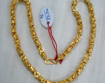 Gold Necklace Choker, Men Chain, Choker Handmade, Belly Dance Jewelry, Punjabi Outfits, Gold Mangalsutra Designs, Simple Chain, Handmade Gold Jewellery, Gold Chain Design