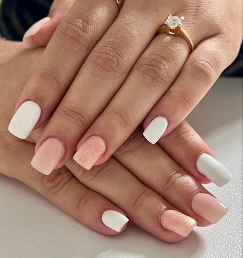 Peach White Nails, White And Peach Nails, Nails Colors White, Light Peach Nails, Peach Nails, Edge Nails, Light Pink Shorts, Nails Colors, Short Nail Designs