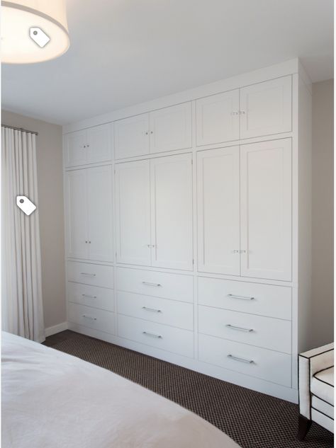 Bedroom Wall Units, Bedroom Built Ins, White Wall Bedroom, Bedroom Built In Wardrobe, Indoor Ideas, Bedroom Cupboards, Closet Renovation, Closet Layout, Build A Closet