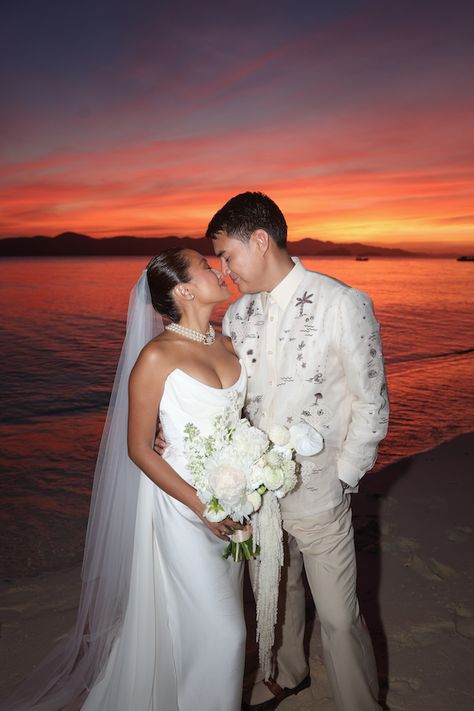 An Epic Party with Meaningful Details: Here Are Laureen Uy and Miggy Cruz’ Official Wedding Photos! | https://brideandbreakfast.ph/2024/04/11/laureen-uy-miggy-cruz-wedding/ Palawan Wedding, Laureen Uy, Vivienne Westwood Dress, Joshua Tree Engagement, Bride And Breakfast, Epic Wedding, Epic Party, Palawan, Wedding Guide