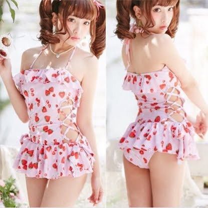 European Swimwear, Y2k Aesthetic Clothes, Kawaii Swimsuit, Kawaii Strawberry, Clothes Kawaii, Y2k Aesthetic Fashion, Cute Bathing Suits, Cute Swimsuits, Kawaii Clothes