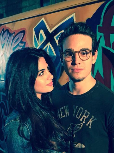 Sizzy !! My favorite couple Simon and Isabelle looking flawless and EXACTLY how I imagined them - Look at how she is looking at him - with love - and he looks completely clueless - just like in the books #SIZZY #Shadowhunters Shadow Hunters Tv Show, Superboy Young Justice, Shadowhunters Tv Series, Alberto Rosende, Shadowhunters Cast, Simon Lewis, Shadowhunters Tv Show, Isabelle Lightwood, Clary Fray