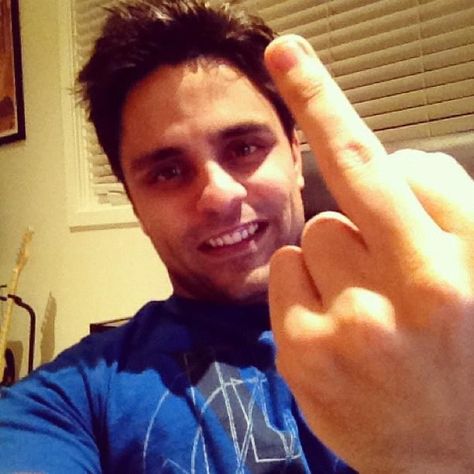 Ray William Johnson Pfp, Ray William Johnson, Nikocado Avocado, My Favorite Martian, Ray Ray, William Johnson, Weezer, I Have No Friends, The Martian