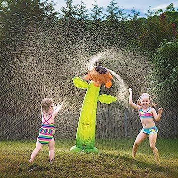 Splash! Prextex Inflatable Sunflower Sprinkler will Provide your Kids with Endless Amounts of Water Fun under the Sun! Play Sprinklers, Water Activities Kids, Kids Water Toys, Best Outdoor Toys, Outdoor Water Activities, Water Play Equipment, Outdoor Fun For Kids, Inflatable Water Park, Activity For Toddlers