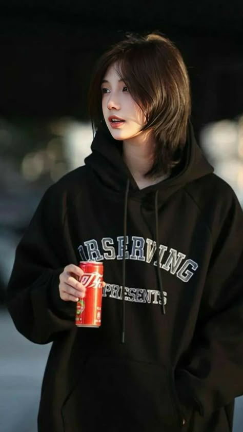 Boyish Haircuts For Women, Boyish Haircut For Women Korean, Long Tomboy Haircut, Boyish Haircut For Women, Tomboy Haircuts For Women, Tomboy Hairstyles For Long Hair, Tomboy Long Hair, Asian Tomboy Haircut, Boyish Haircut