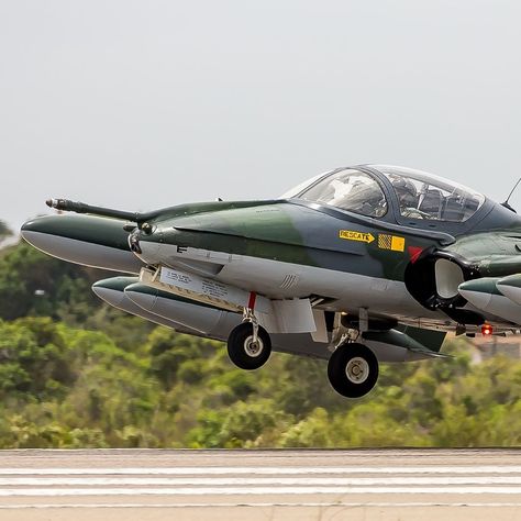 Cessna A-37 Dragonfly 127 🇵🇪Peruvian Air Force🇵🇪 Cruzex 2018 Natal Airbase Brazilian… Brazilian Air Force, Fighter Planes, Pilots, Air Force, Aircraft, Force, Natal