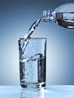 Benefit Of Water, Drinking Water Images, Uses Of Water, Water In A Cup, Get Rid Of Cough, Importance Of Drinking Water, Marketing Career, Water Is Life, Drinking Hot Water