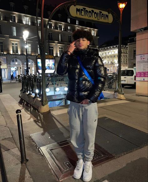 Drip Outfit Men Black, Nike Tech Fleece Outfit Men, La Outfit, Outfits For Teenage Guys, Uk Drip, Drip Fits, Cap Outfit, Drip Outfit Men, Jeans Uk