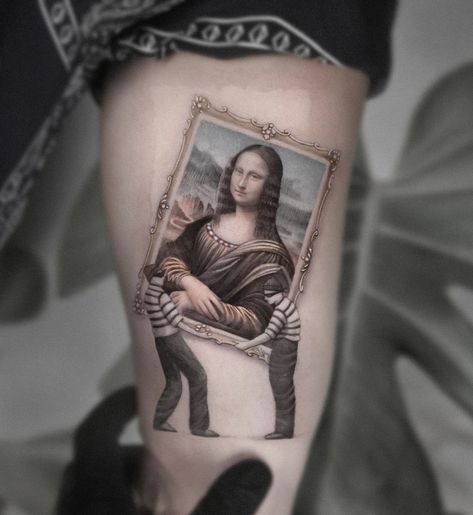 Kozo on Instagram: "Stealing the Mona Lisa 🤫" Istanbul Tattoo, Kunst Tattoos, Top Tattoos, Arm Tattoos, Skin Art, Cultura Pop, All Tattoos, Big Tattoo, Lower Back Tattoos