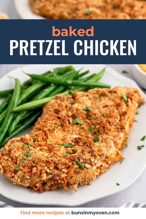 Pretzel Chicken, Pretzel Crusted Chicken, Baked Breaded Chicken, Honey Mustard Pretzels, Crusted Chicken Breast, Chicken Buns, Buns In My Oven, Crusted Chicken Recipes, Baked Pretzels