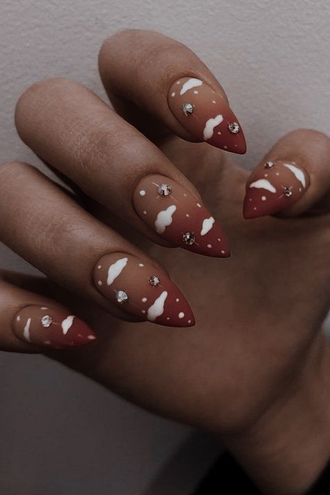 Cartoon Almond Nails, Mushroom Nail Ideas, Toadstool Nails, Mushroom Nails Acrylic, Autumn Aesthetic Nails, Mushroom Nail Designs, Nails Mushroom, Mushroom Nail Art, Cottagecore Nails