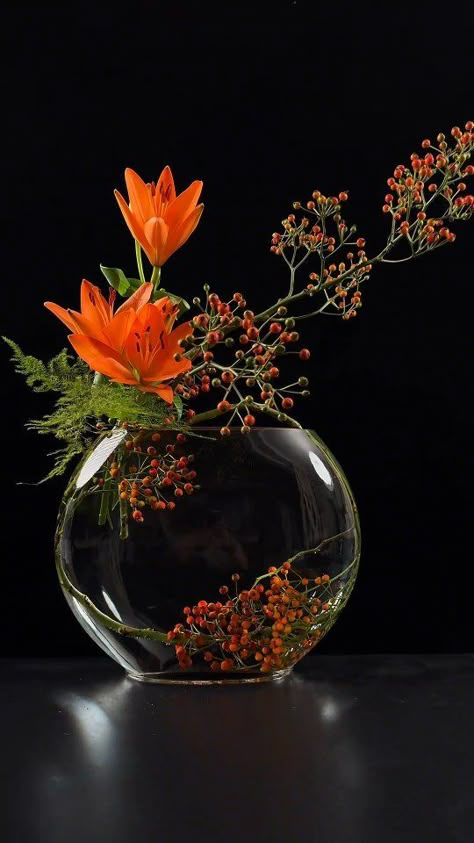 Large Ikebana Arrangements, Japanese Floral Arrangements, Ikebana Bouquet, Ikebana Flower Arrangement Art Floral, Orange Flower Arrangements, Flower Arrangements For Table, Gladiolus Arrangements, Elegant Flower Arrangements, 1 Tulip