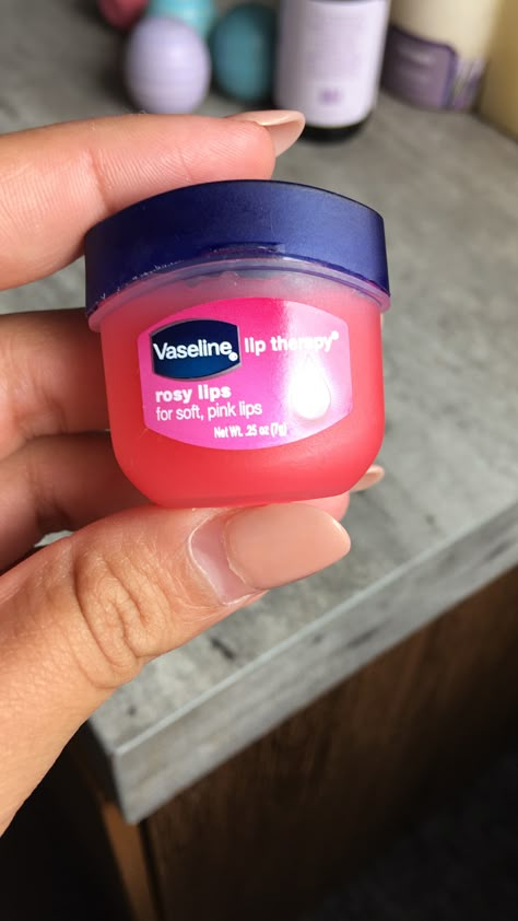 Lip Gloss Vaseline, Aesthetic Lipbalm, Vaseline Lip Gloss, Lipbalm Vaseline, Dior Lip Oil Aesthetic, Vaseline Aesthetic, Lip Vaseline, Aesthetic Lip Balm, Lip Oil Aesthetic