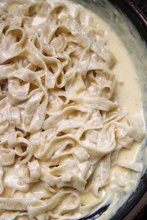 This four cheese pasta recipe is made with four types of cheese, garlic, cream, and tagliatelle pasta. A rich and delicious dish that’s perfect for feeding a crowd! This easy pasta recipe works as a side dish or satisfying main entree. #fourcheesepasta #pasta Four Cheese Pasta, Easy Pasta Recipe, Cheese Pasta Recipes, Tagliatelle Pasta, Types Of Cheese, Tasty Pasta, Cheese Pasta, Easy Pasta Recipes, Food Goals