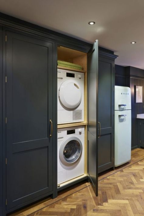 Hidden Laundry Rooms, Laundry In Kitchen, Utility Room Ideas, Hide Appliances, Blue Kitchen Designs, Utility Room Designs, Hidden Laundry, Utility Cupboard, Laundry Room Layouts