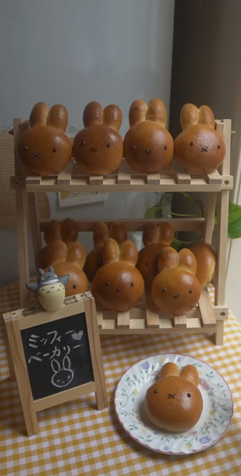 Miffy Bakery, Totoro Aesthetic, Bunny Bread, Cute Buns, Baking Art, Bread Shaping, Kawaii Cooking, Baking Recipe, Cute Baking