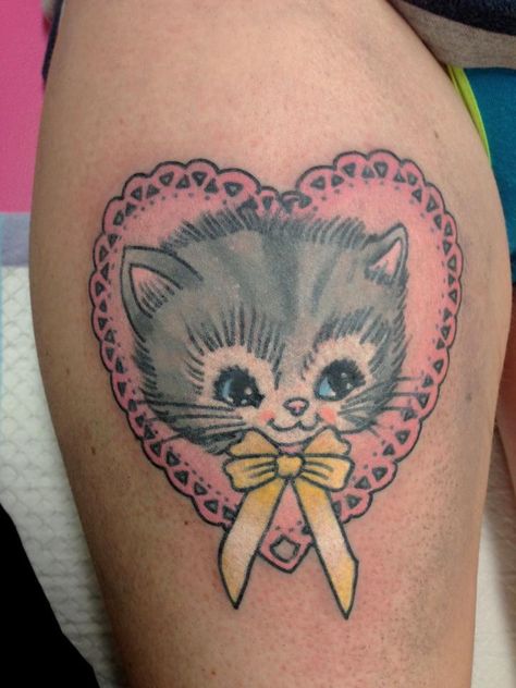 kitschy cat Doily Tattoo, Kitten Tattoo, Tier Tattoo, Cute Cat Tattoo, Tattoo Cat, Fox Tattoo, Girly Tattoos, Great Tattoos, Vintage Tattoo