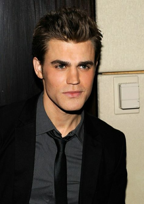 Paul Wesley Hot Pics, Paul Vampire Diaries, Call Of Duty Vanguard, Paul Wesley Vampire Diaries, Vampire Diaries Stefan, Vampire Diaries Guys, Vampire Diaries Funny, Vampire Diaries Cast, Paul Wesley