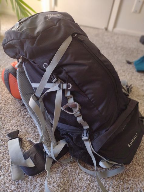 High Sierra Classic 2 Series Summit 45L Internal Frame Budget Hiking & Backpacking Backpack Review and Opinion Khaki Standard Backpack For Camping, Sporty Standard Backpack For Camping, Functional Nylon Hiking Backpack, Hiking Backpack With Zipper Closure, High Sierra Backpack, George Foreman, Hot Dog Stand, Backpack Reviews, Heavy Bags