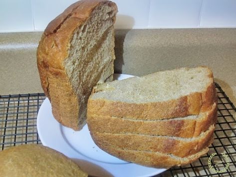 Mini Zo Bread Machine Recipes, Bread Machine Reviews, Zojirushi Bread Machine, King Arthur Recipes, Mini Recipes, Loaf Bread Recipe, Recipe For 1, Handmade Bread, Bread Maker Recipes