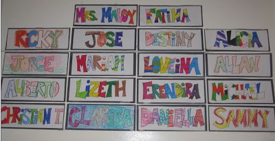 Lessons with Laughter: Name Posters First Week Activities, First Day Activities, First Day Of School Activities, Name Activities, Daycare Crafts, Beginning Of The School Year, 1st Day Of School, Beginning Of School, Future Classroom