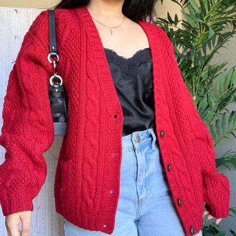 Red Crochet Sweater, Red Knitted Winter Cardigan, Sketch Outfits, Red Chunky Knit Winter Cardigan, Red Cardigan Outfit, Cozy Red Chunky Knit Outerwear, Red Oversized Cardigan, Oversized Cardigan Outfit, Oversized Red Knit Cardigan